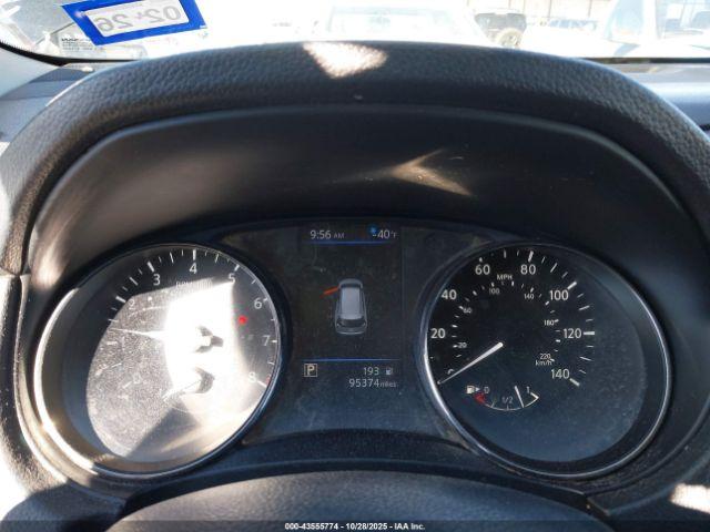 Nissan Rogue Sv Image 7