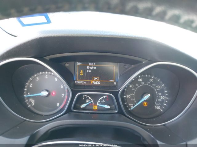 Ford Focus Titanium Image 13