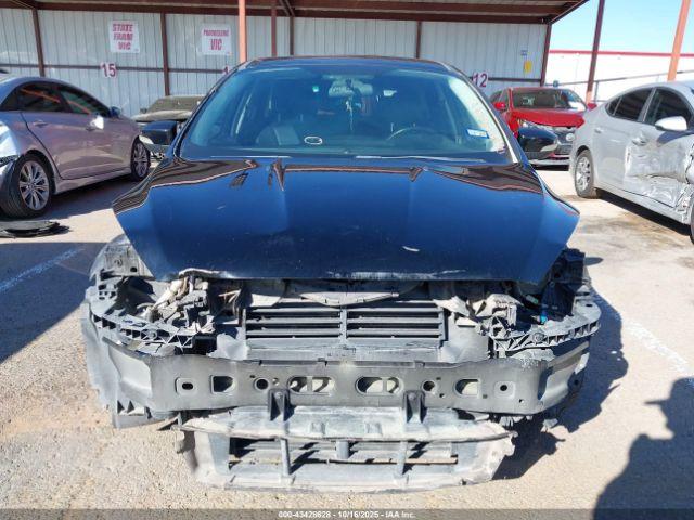 Ford Focus Titanium Image 9