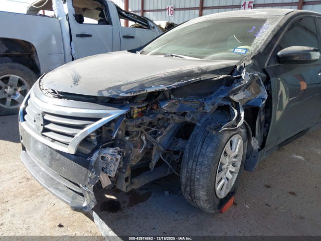 Nissan Altima 2.5 S Image 12