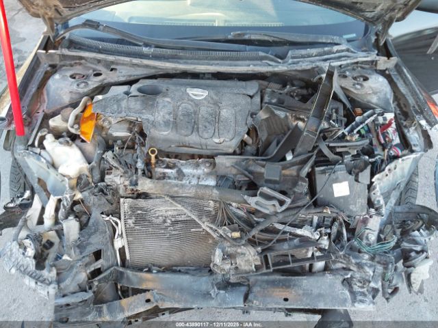 Nissan Altima 2.5 S Image 10