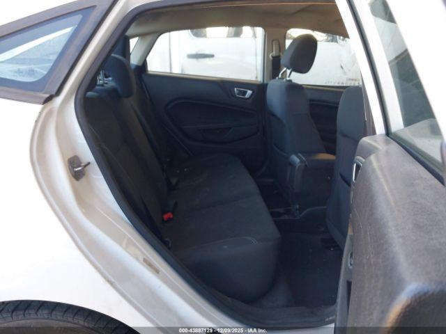 Ford Fiesta Se Image 10