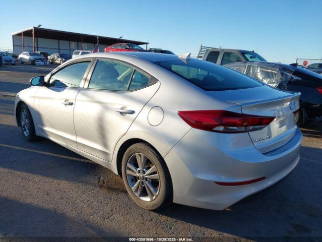 Hyundai ELANTRA Sel Image 2