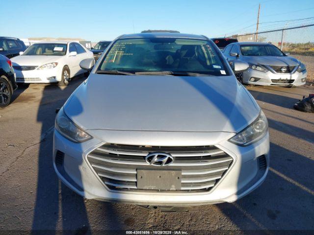 Hyundai ELANTRA Sel Image 12