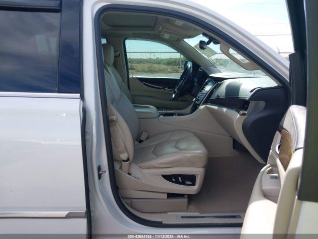 Cadillac Escalade 2wd Premium Luxury Image 9