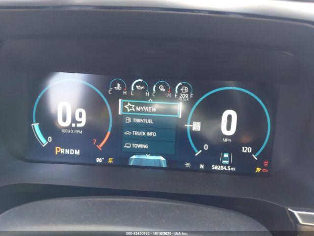 Ford F-150 Platinum Image 4