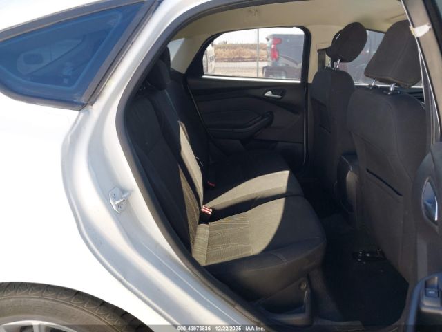 Ford Focus Se Image 3