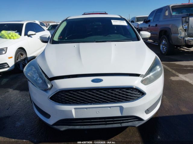 Ford Focus Se Image 6