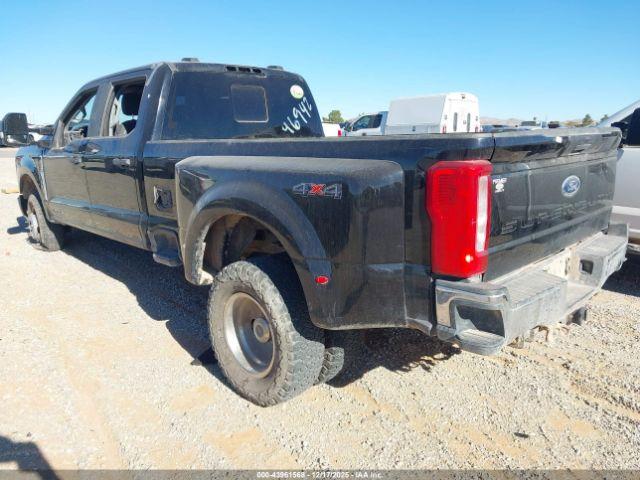 Ford F-350 Xl Image 13
