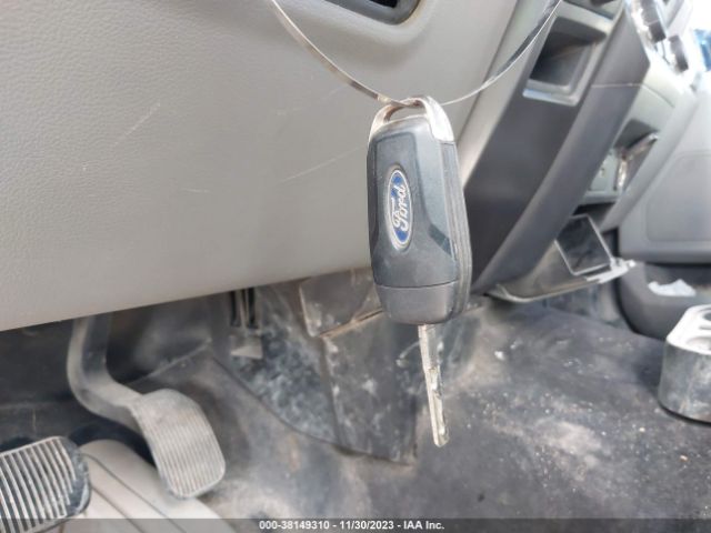 Ford F-150 Xlt Image 2