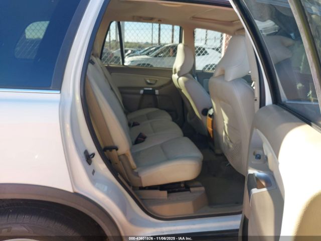 Volvo XC90 3.2 Image 10