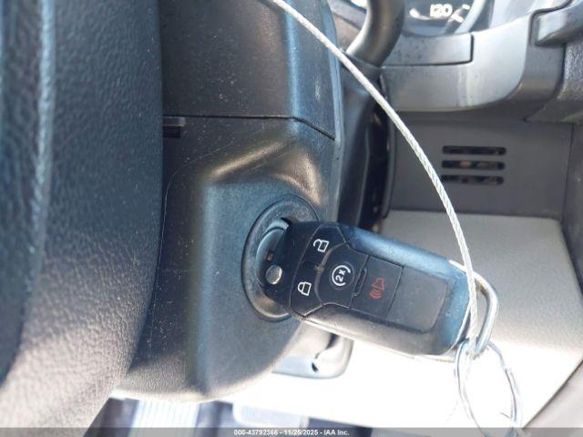 Ford F-150 Xlt Image 9