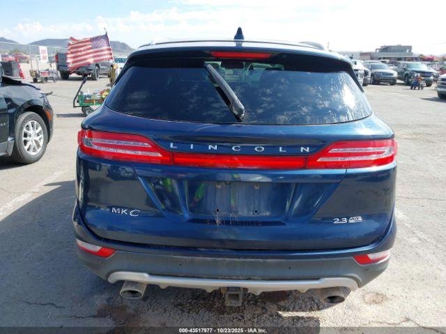 Lincoln MKC Image 12
