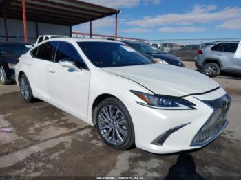  Salvage Lexus Es