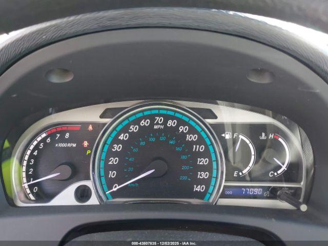 Toyota Venza Le Image 10