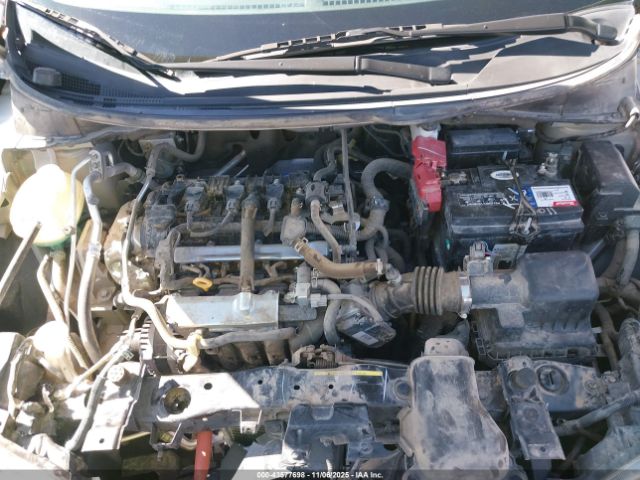 Nissan Versa Sv Xtronic Cvt Image 3