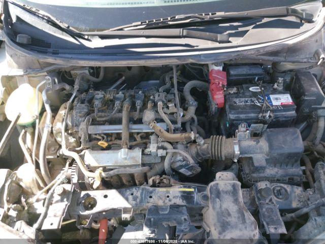 Nissan Versa Sv Xtronic Cvt Image 3