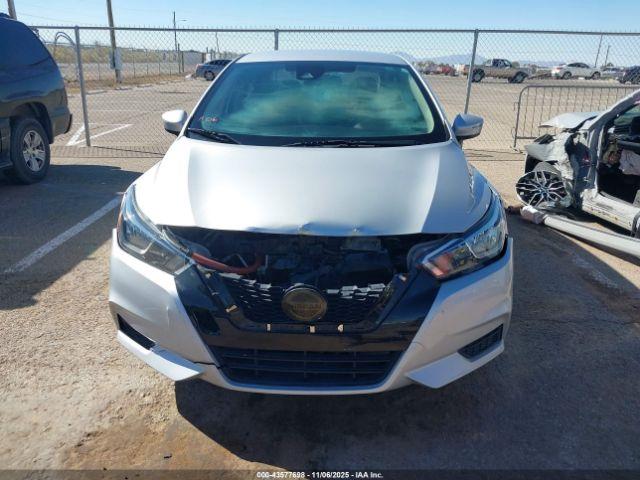 Nissan Versa Sv Xtronic Cvt Image 5