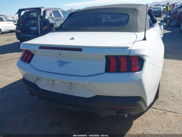 Ford Mustang Ecoboost Premium Image 9