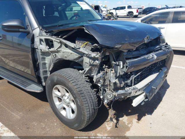 Toyota 4Runner Sr5 Image 5