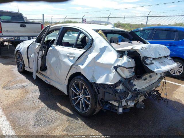 BMW 3 Series Image 9